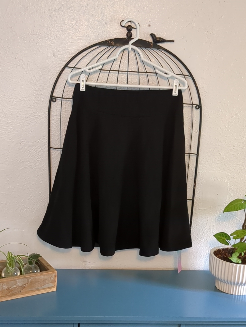 NWT Women's Black A-Line Skirt. Size L